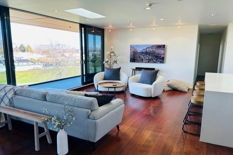 Photo of property in Youell House, 1/1 Hutcheson Street, Mayfield, Blenheim, 7201