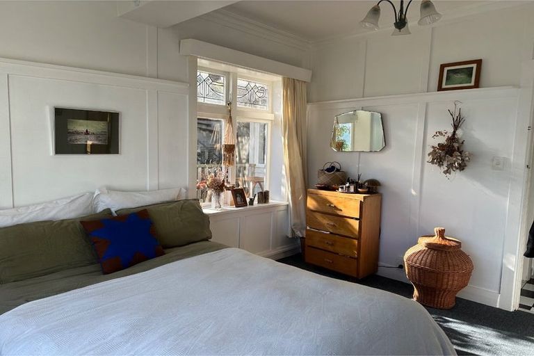 Photo of property in 7a Hawker Street, Mount Victoria, Wellington, 6011