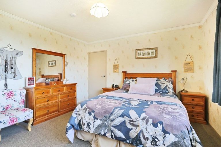 Photo of property in 68 Kakapo Street, Waikiwi, Invercargill, 9810