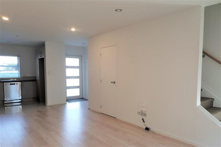 Photo of property in 4/4 Littler Place, Hamilton East, Hamilton, 3216