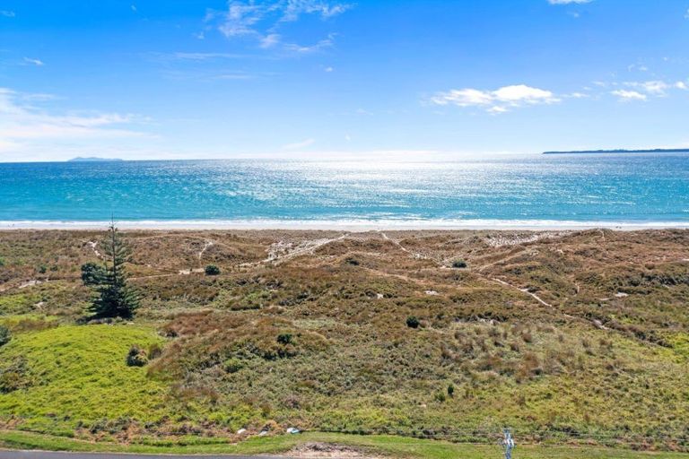 Photo of property in 848b Papamoa Beach Road, Papamoa Beach, Papamoa, 3118