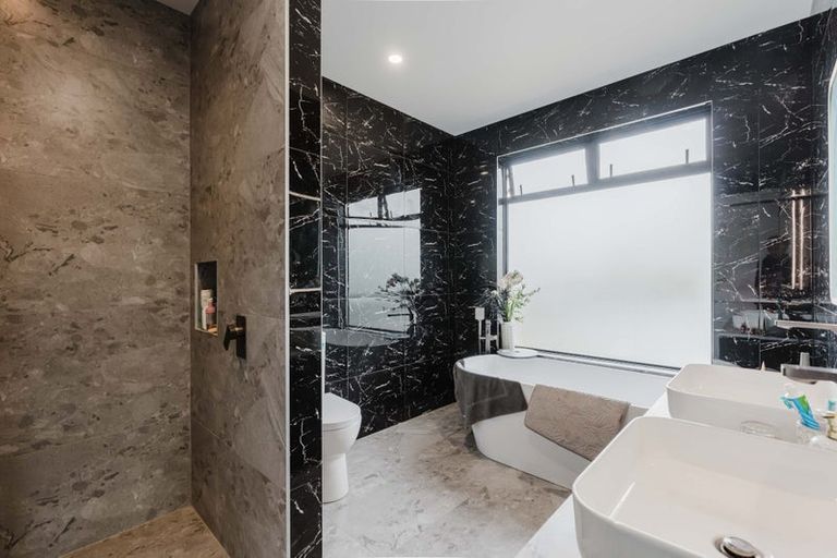 Photo of property in 275 Racecourse Road, Cambridge, 3493