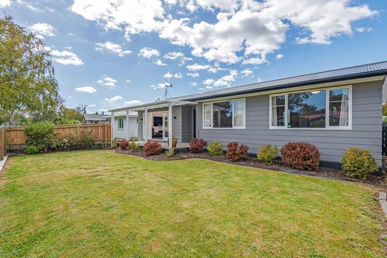Photo of property in 134 Ruamahanga Crescent, Terrace End, Palmerston North, 4410