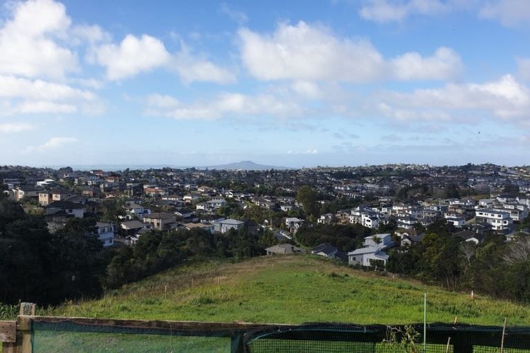 Photo of property in 95 Lonely Track Road, Fairview Heights, Auckland, 0632