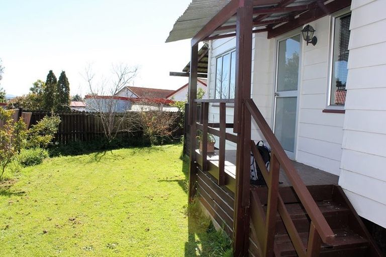 Photo of property in 1/13 Greenstone Place, Clover Park, Auckland, 2019
