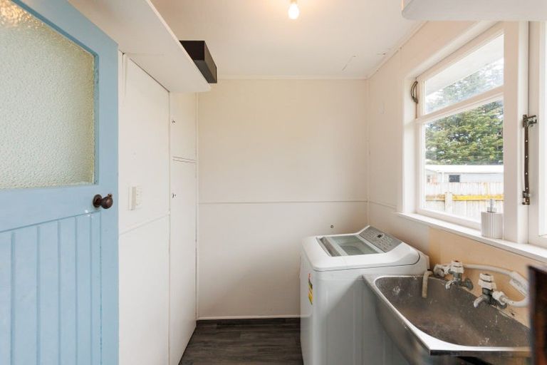 Photo of property in 30 Sherwill Street, Feilding, 4702