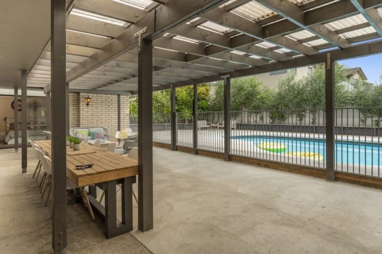 Photo of property in 15 Endeavour Avenue, Welcome Bay, Tauranga, 3112