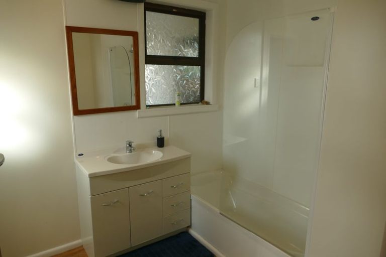 Photo of property in 711 Maitland Crescent, Mayfair, Hastings, 4122