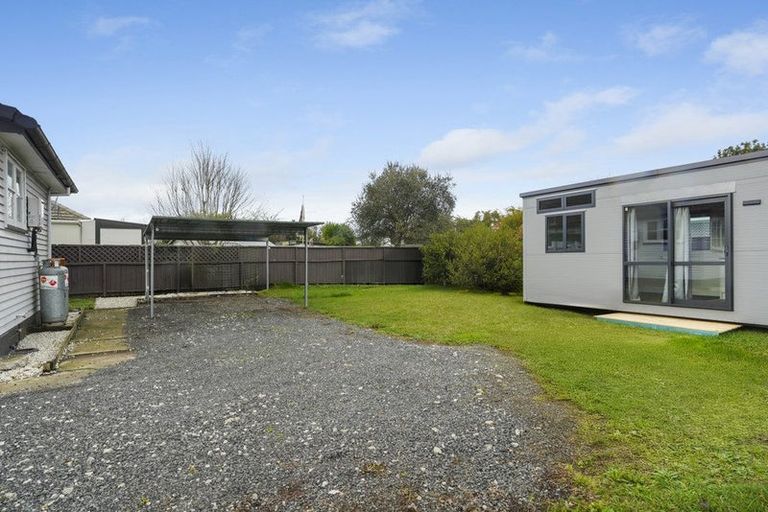 Photo of property in 12 Le Quesne Place, Fairfield, Hamilton, 3214