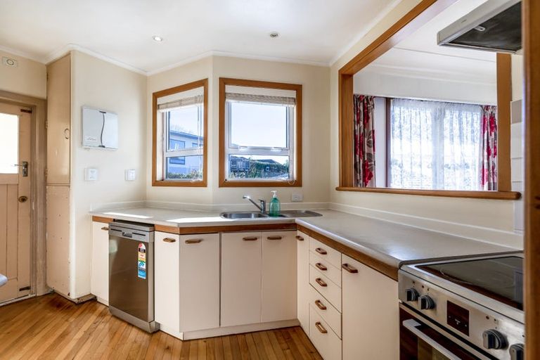 Photo of property in 47a Glengarry Road, Glen Eden, Auckland, 0602