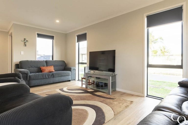 Photo of property in 17 Centaine Way, Papamoa Beach, Papamoa, 3118