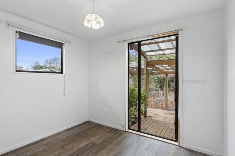 Photo of property in 6 Malabar Crescent, Broomfield, Christchurch, 8042