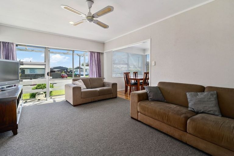 Photo of property in 16 Fenruss Street, Fairy Springs, Rotorua, 3015