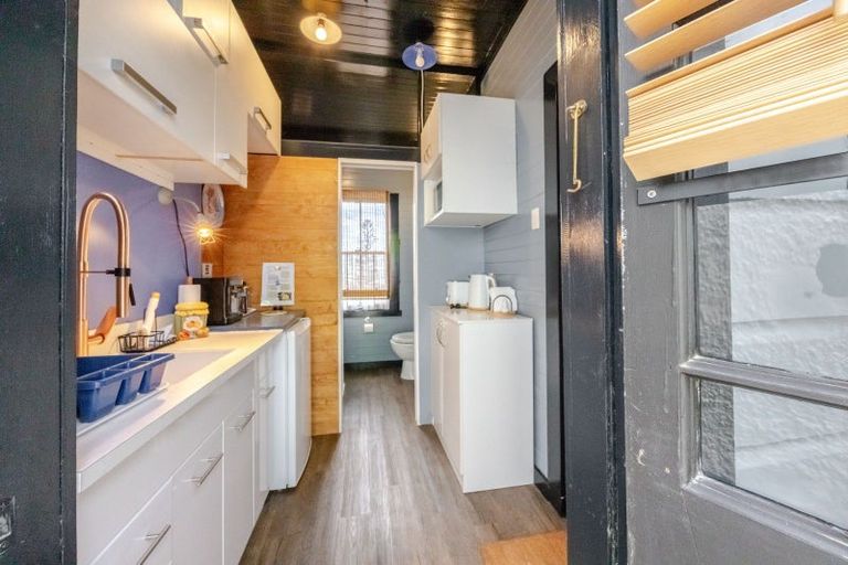 Photo of property in 4a Seaview Terrace, Bluff Hill, Napier, 4110