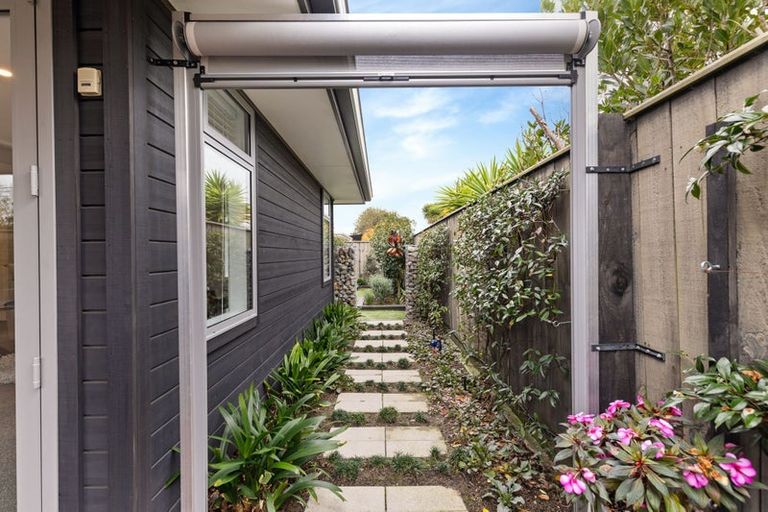 Photo of property in 60c Roy Street, Palmerston North, 4410