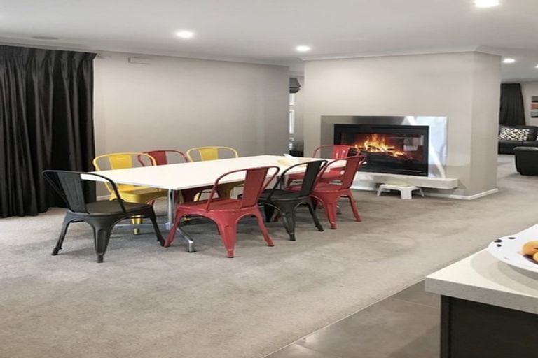 Photo of property in 50 Intrepid Crescent, Beachlands, Auckland, 2018