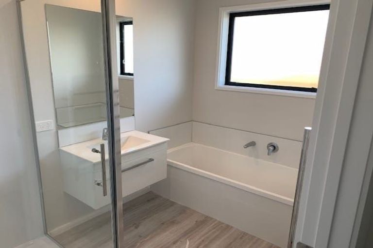 Photo of property in 25 Te Wharo Drive, Papamoa, 3118