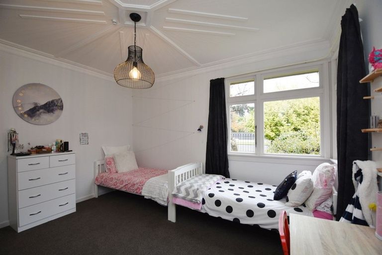 Photo of property in 93 Melbourne Street, Windsor, Invercargill, 9810