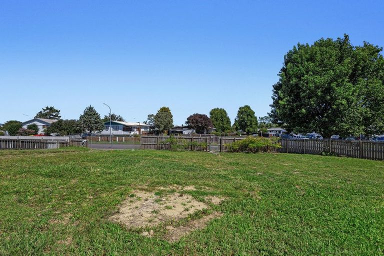 Photo of property in 36 Farnworth Crescent, Whakatane, 3120