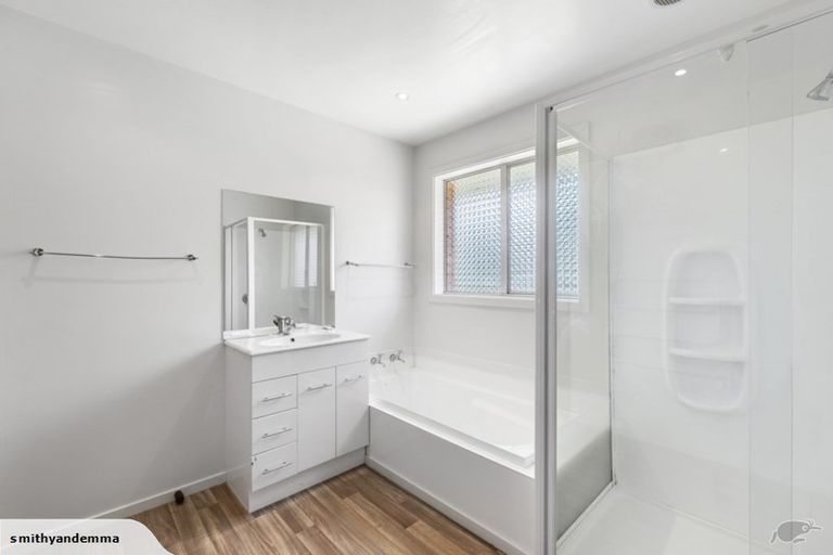 Photo of property in 19 Rutherglen Avenue, Ilam, Christchurch, 8041