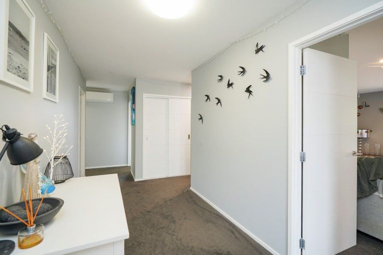 Photo of property in 19 Dallard Way, Waikiwi, Invercargill, 9810