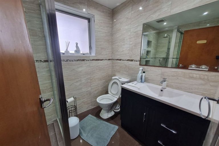 Photo of property in 19 Woburn Street, Mangere East, Auckland, 2024