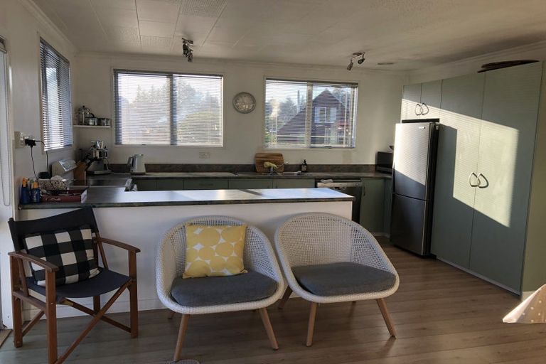 Photo of property in 14 Bernard Road, Albert Town, Wanaka, 9305