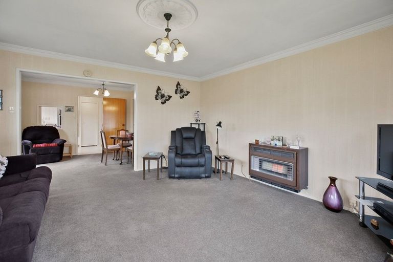 Photo of property in 14 Hilton Road, St Andrews, Hamilton, 3200