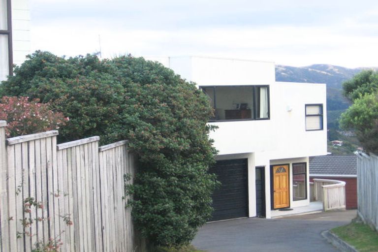 Photo of property in 2/19 Caldwell Street, Karori, Wellington, 6012
