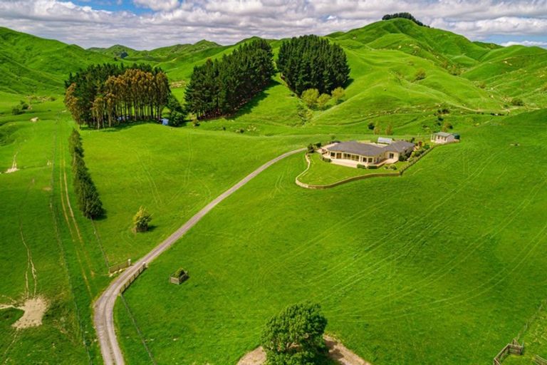 Photo of property in 68 Fauvels Road, Eketahuna, 4996