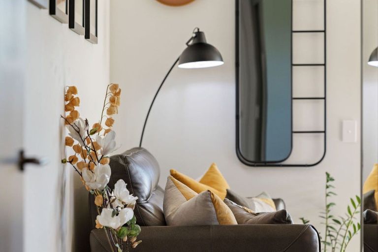 Photo of property in 19 Searle Drive, Cromwell, 9310