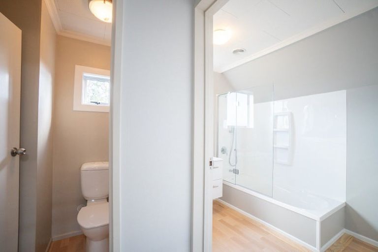 Photo of property in 20 Karina Terrace, Roslyn, Palmerston North, 4414