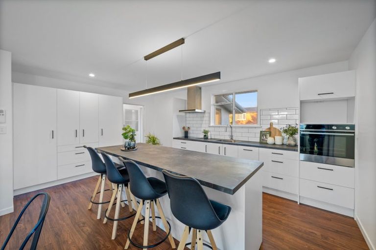 Photo of property in 261 Chelmsford Street, Waverley, Invercargill, 9810