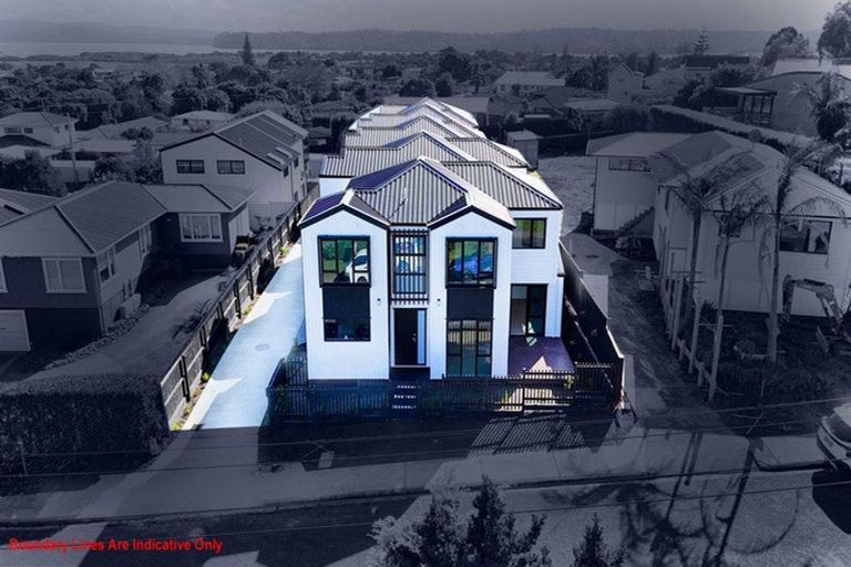 Photo of property in 6c Pikitea Road, Mangere Bridge, Auckland, 2022