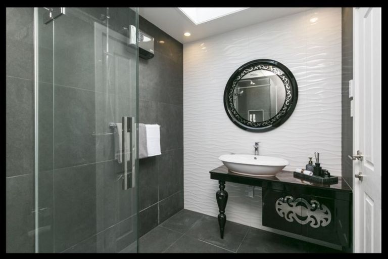 Photo of property in 19 Jubilee Road, Khandallah, Wellington, 6035