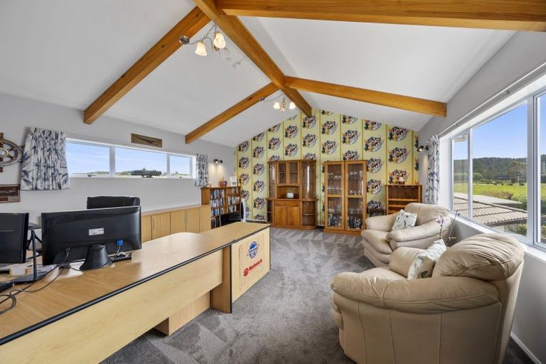 Photo of property in 134 North Shore Road, Eskdale, Napier, 4182