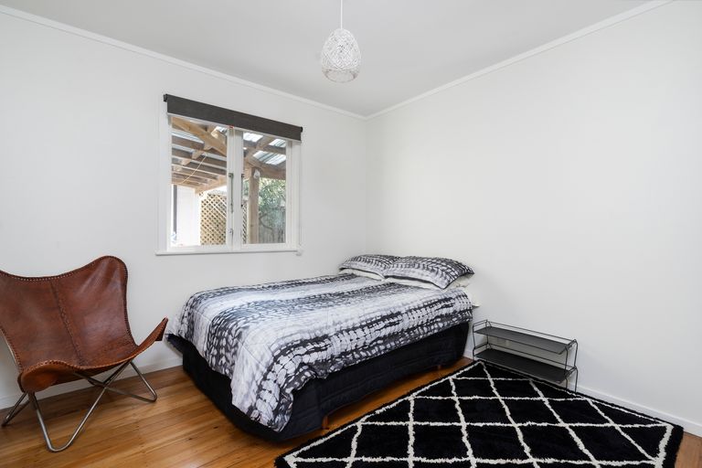 Photo of property in 35 Hall Road, Kerikeri, 0230