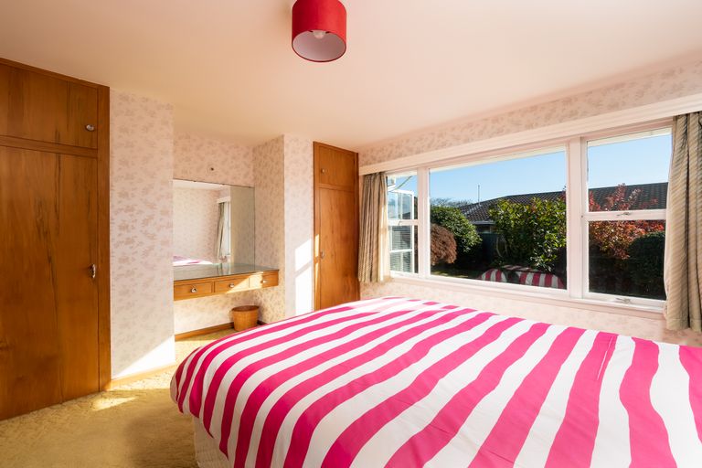 Photo of property in 1 Deejay Lane, Spreydon, Christchurch, 8024