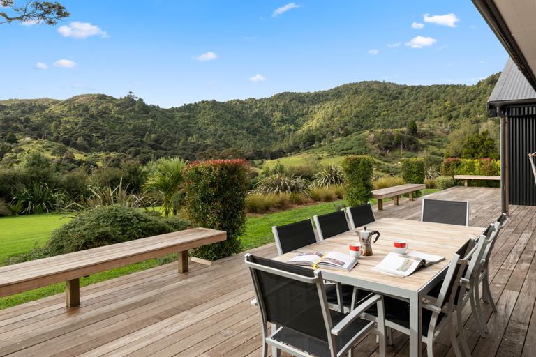 Photo of property in 844 Matakana Valley Road, Whangaripo, Warkworth, 0985