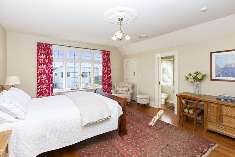 Photo of property in 39 Holly Road, St Albans, Christchurch, 8014