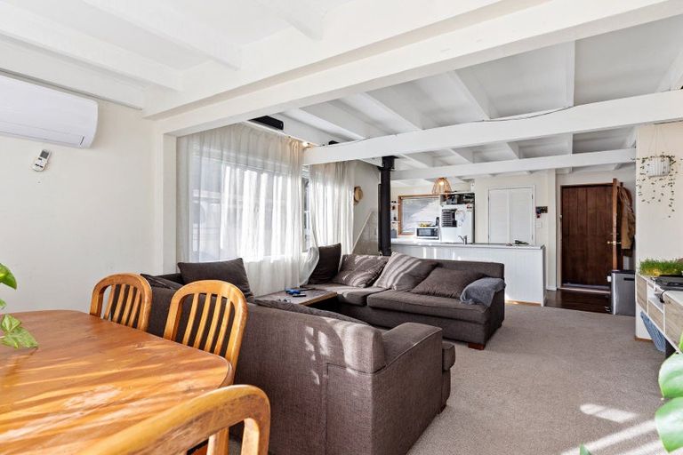 Photo of property in 42 Victory Street, Welcome Bay, Tauranga, 3112