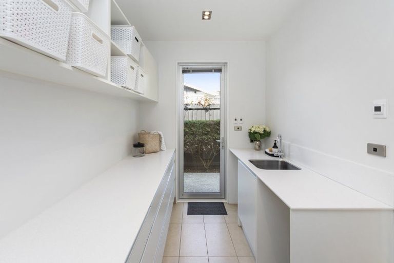 Photo of property in 26 Hartley Avenue, Strowan, Christchurch, 8052