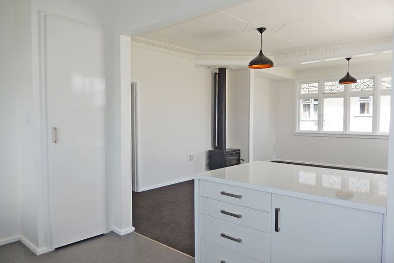 Photo of property in 32 Balmoral Street, Oamaru North, Oamaru, 9400