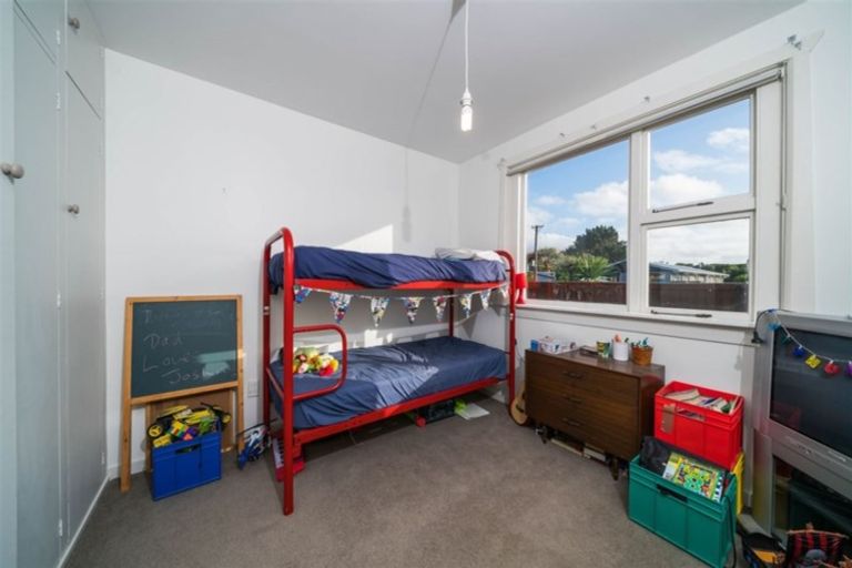 Photo of property in 297 Estuary Road, South New Brighton, Christchurch, 8062