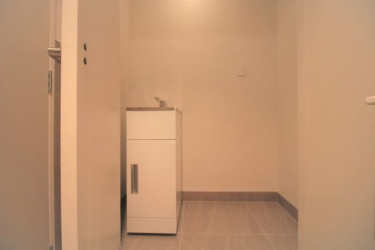 Photo of property in 27 Red Arches Road, Henderson, Auckland, 0610