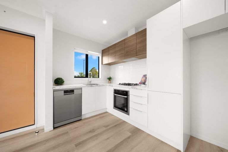 Photo of property in 56 Te Napi Drive, Takanini, 2112