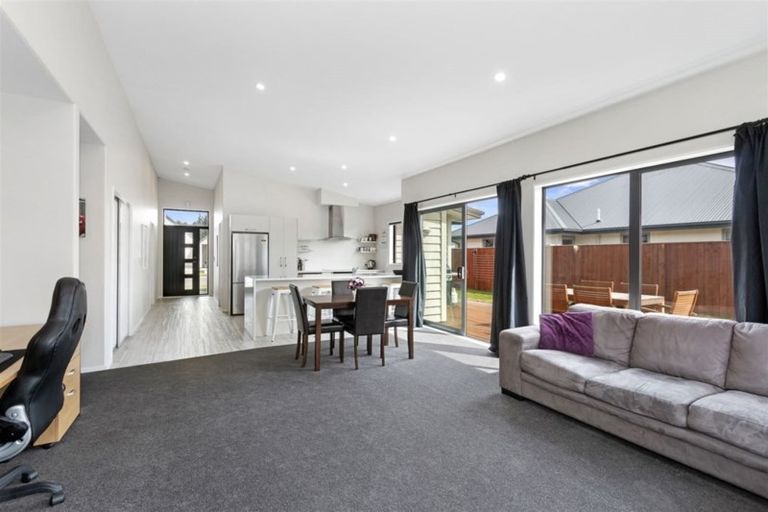 Photo of property in 14 Footbridge Terrace, Kaiapoi, 7630