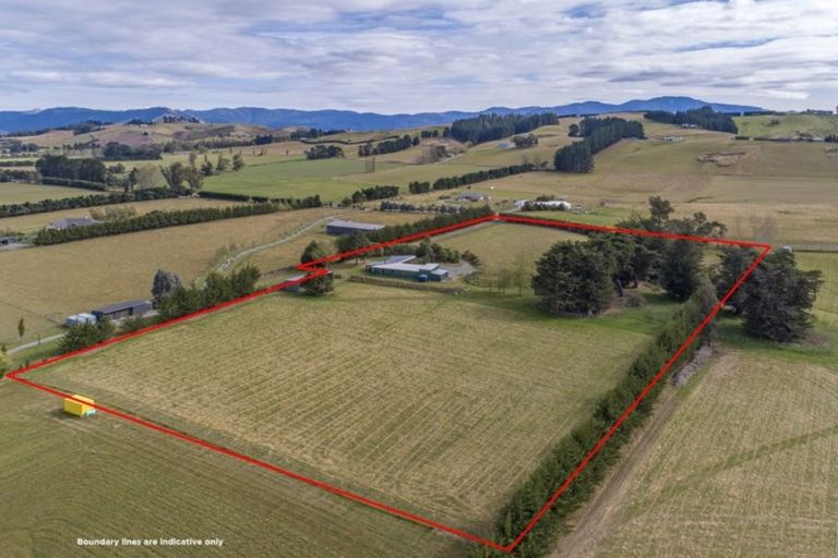 Photo of property in 327 Catherwoods Road, Cust, Rangiora, 7471