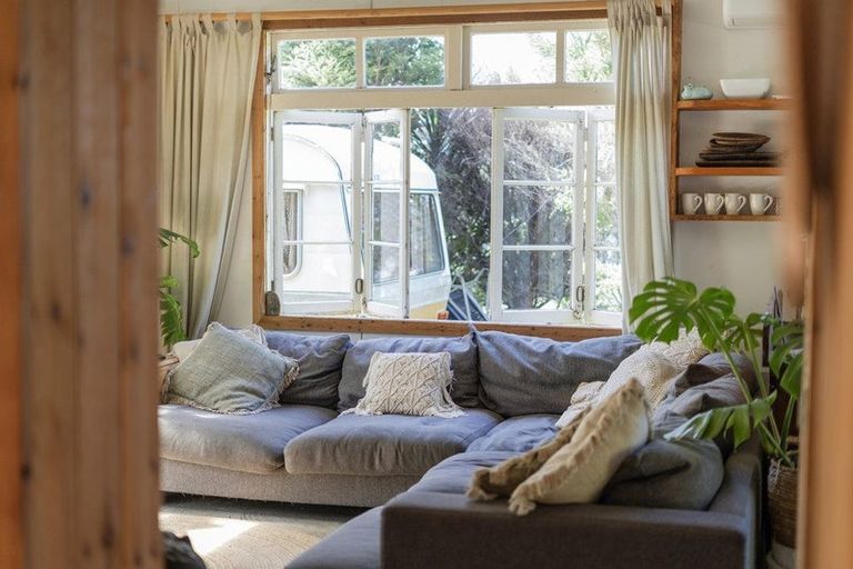 Photo of property in 8 Laycock Road, Tairua, 3508