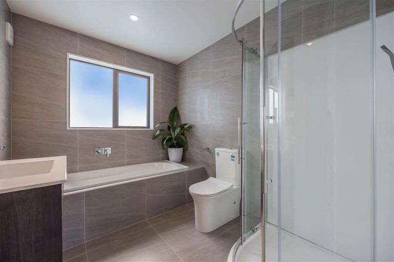 Photo of property in 6 Ta Moko Drive, Gulf Harbour, Whangaparaoa, 0930